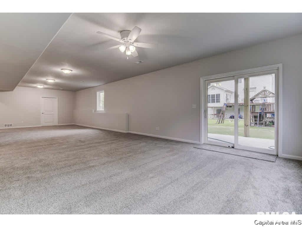 2705 Newcastle Court Springfield, IL 62711 - Photo 29 of 36 Gallery Image 29