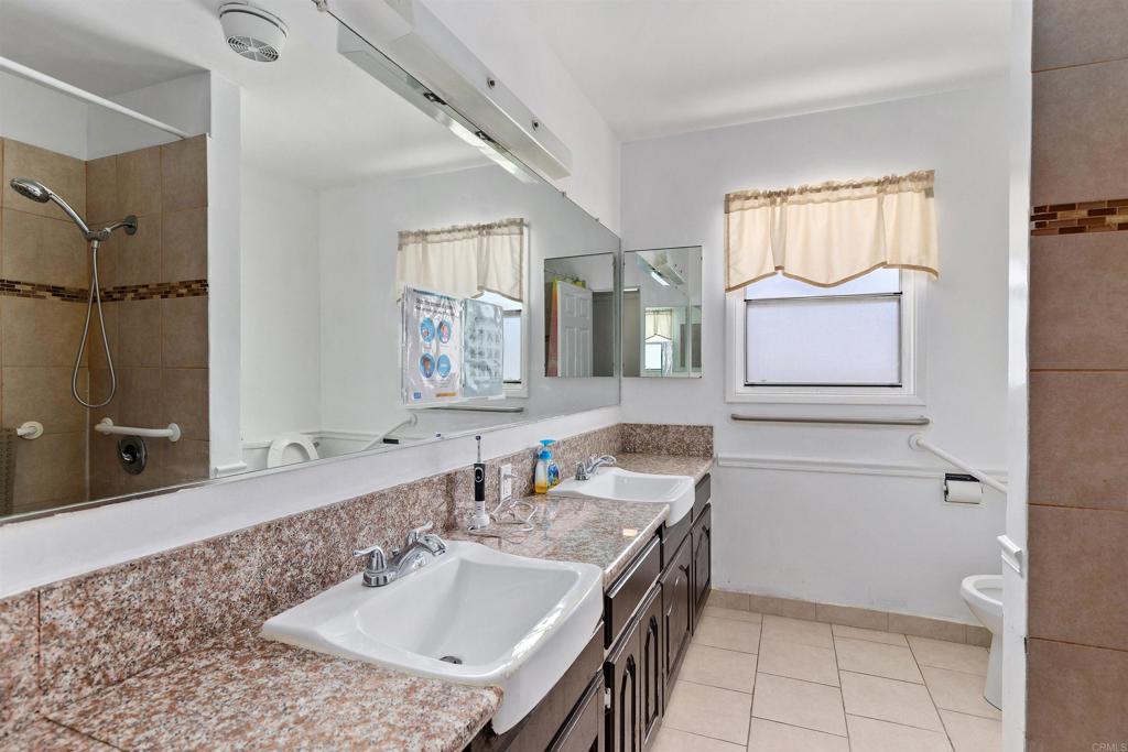 13021 Hewes Avenue Santa Ana, CA 92705 - Photo 13 of 30