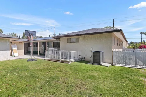 $1,299,000 | 13021 Hewes Avenue, Santa Ana, CA 92705
