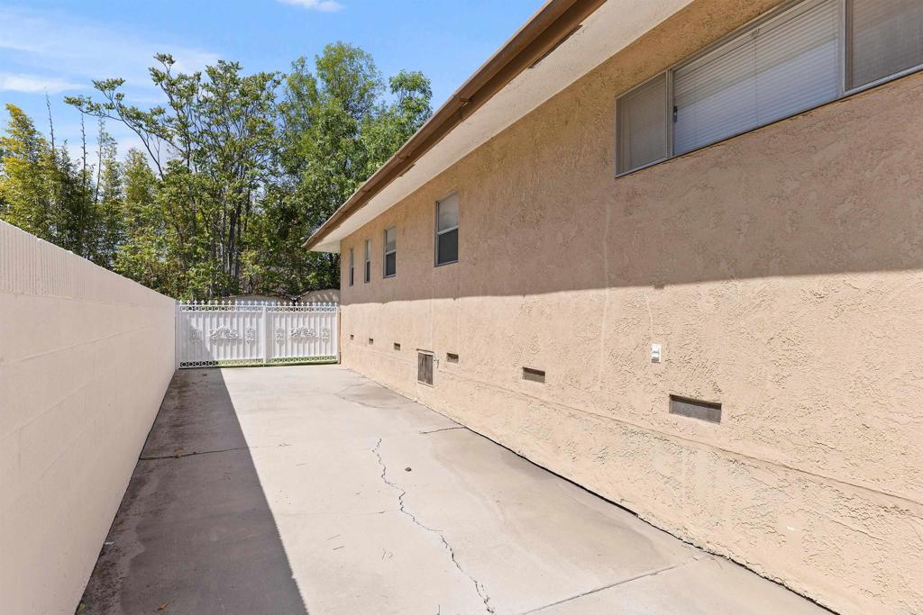 13021 Hewes Avenue Santa Ana, CA 92705 - Photo 23 of 30