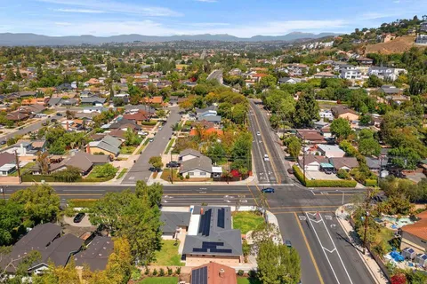 $1,299,000 | 13021 Hewes Avenue, Santa Ana, CA 92705