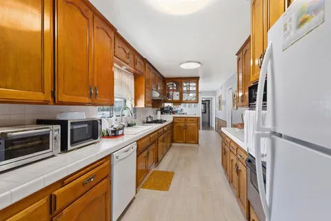 $1,299,000 | 13021 Hewes Avenue, Santa Ana, CA 92705