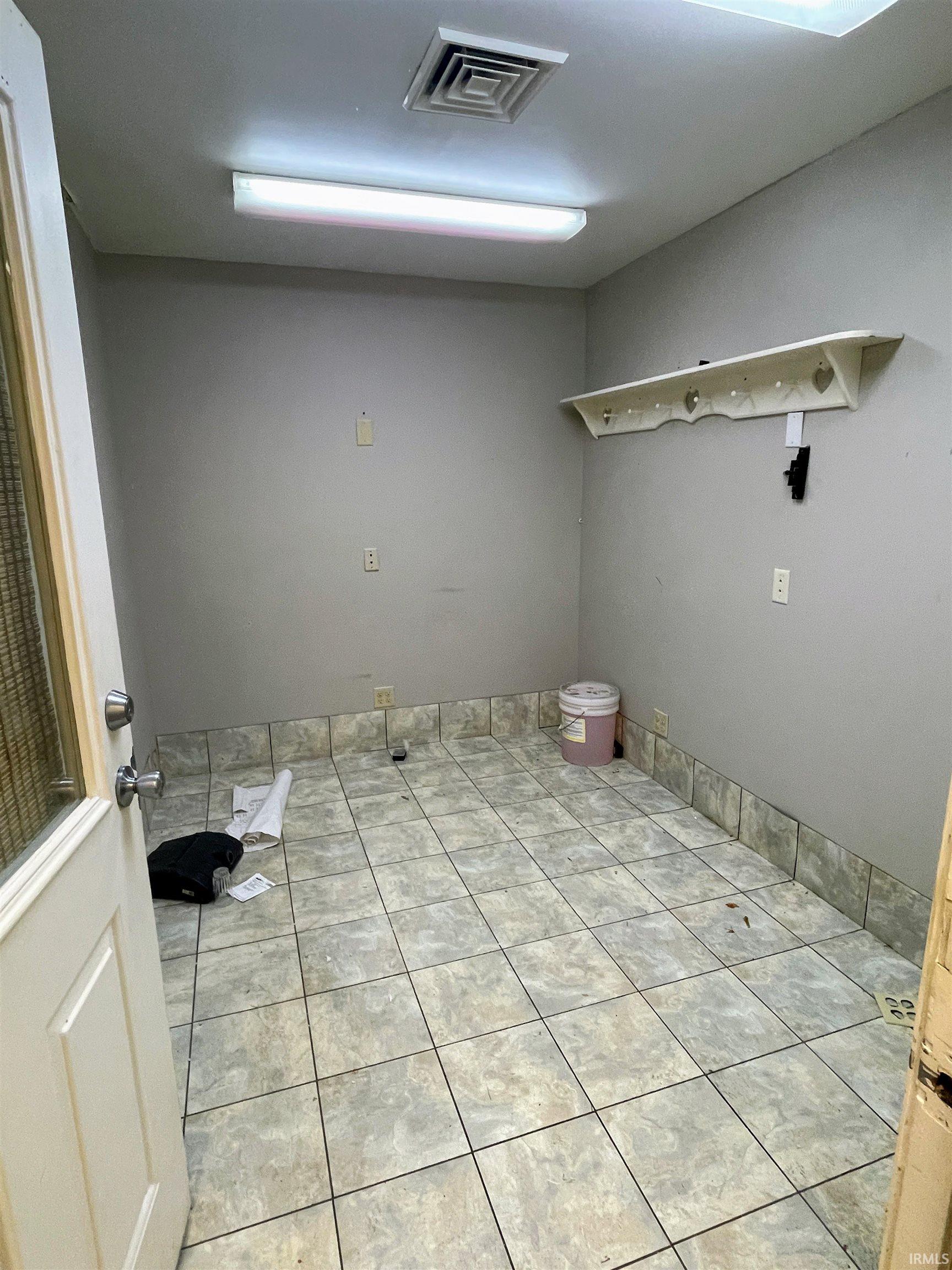 3116 5th Street Bedford, IN 47421 - Photo 13 of 18