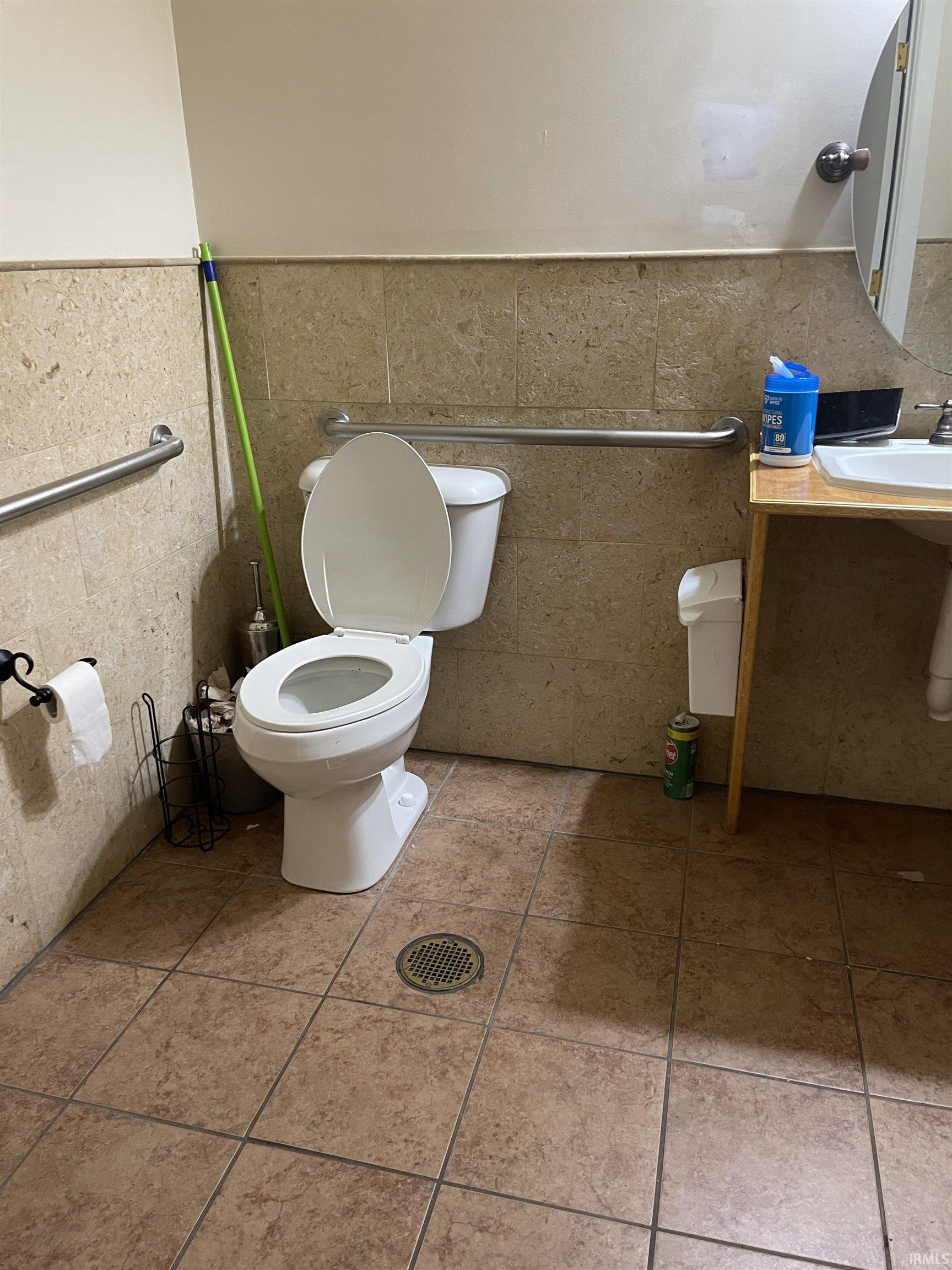 3116 5th Street Bedford, IN 47421 - Photo 14 of 18