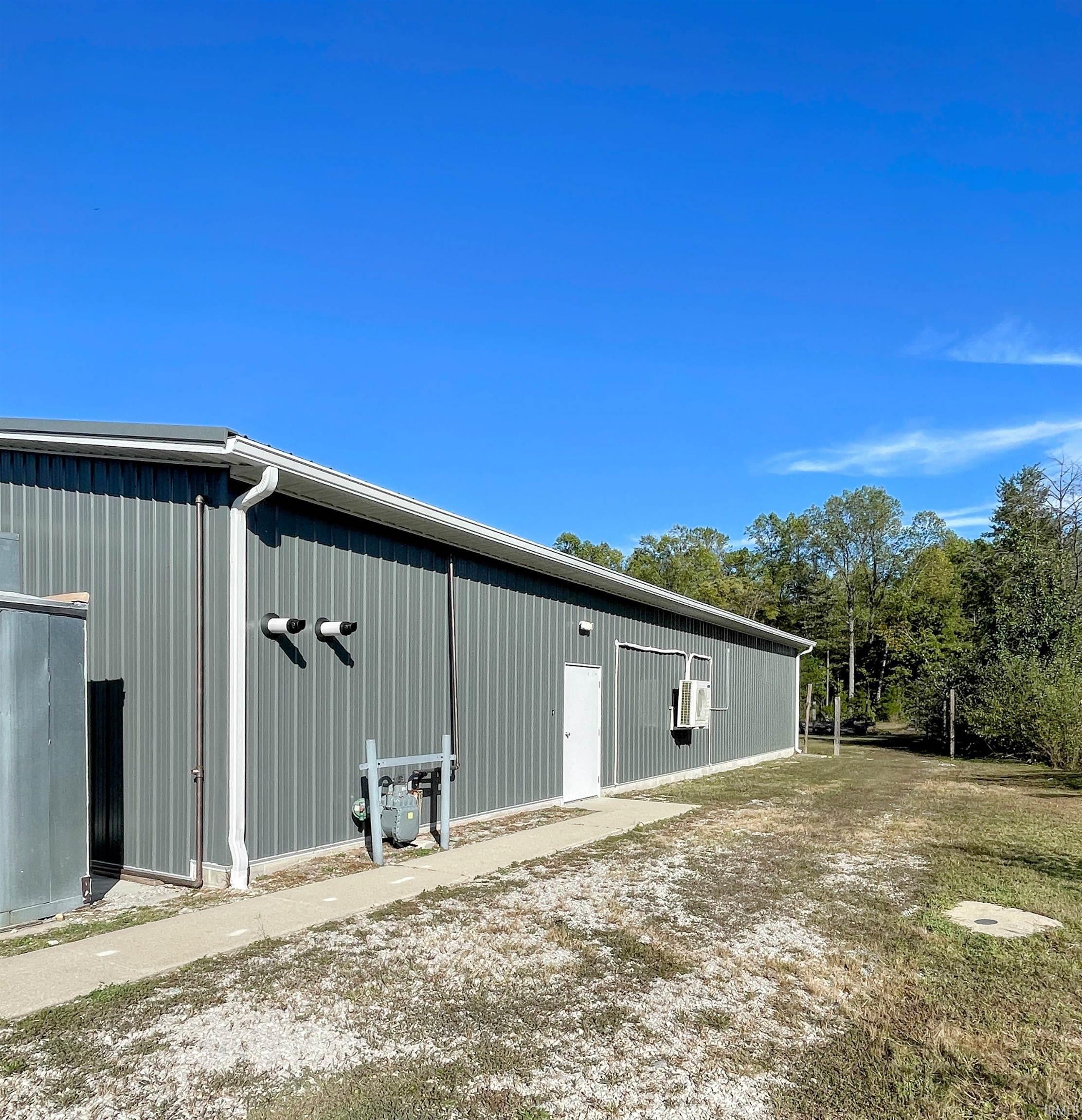 3116 5th Street Bedford, IN 47421 - Photo 5 of 18