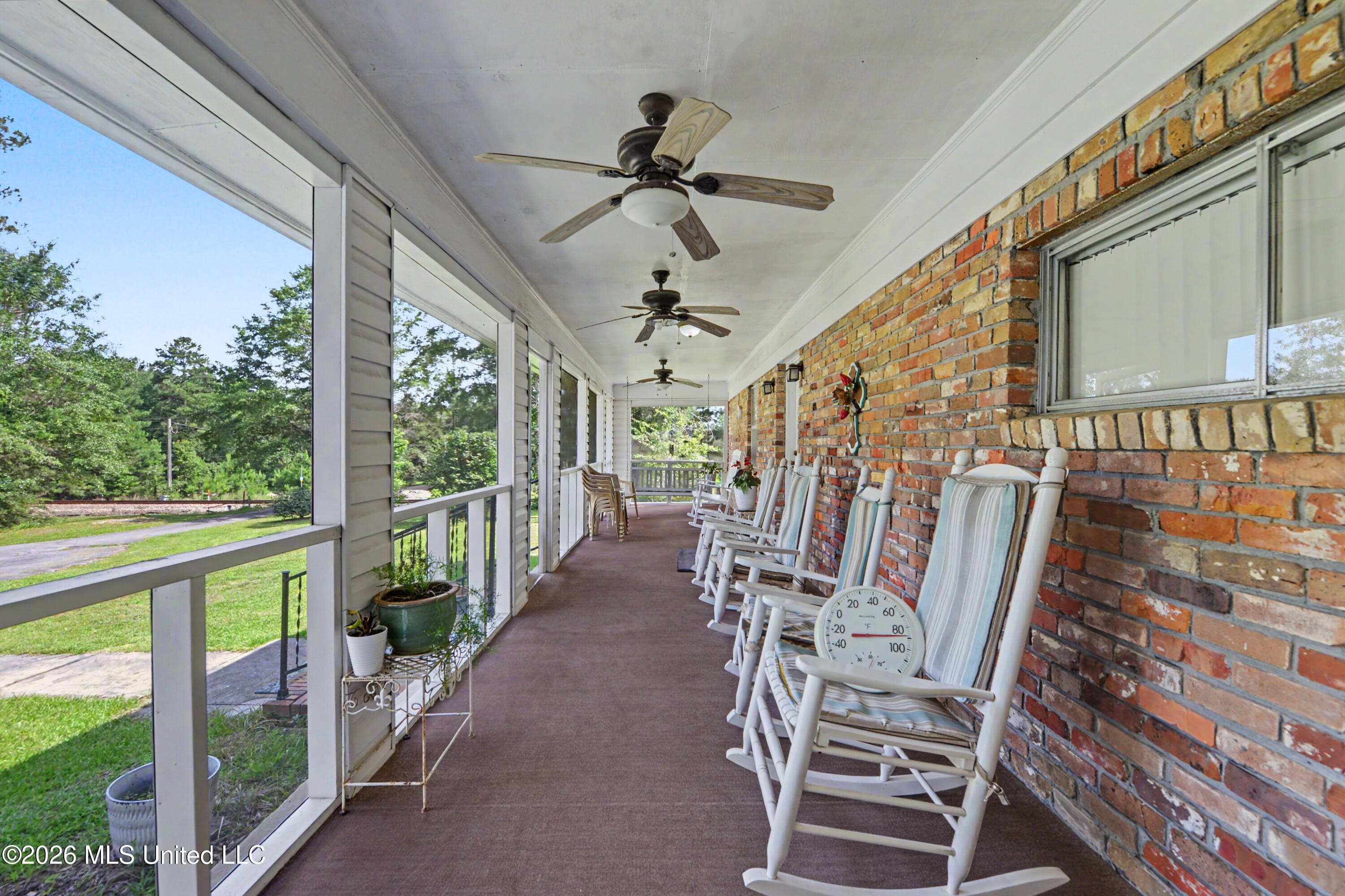 2222 Ms-198 Lucedale, MS 39452 - Photo 5 of 43 screened porch