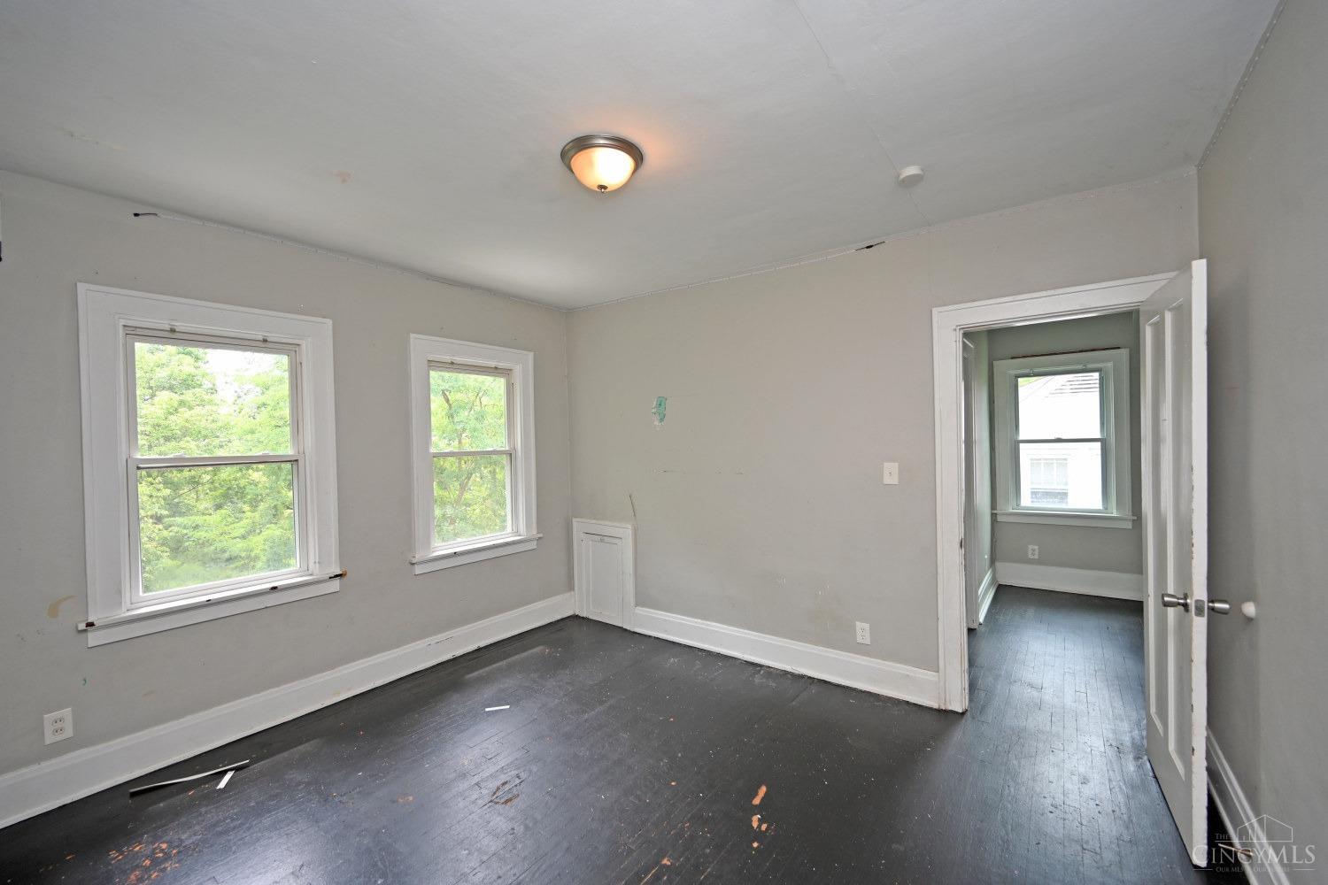 1309 Groesbeck Road Cincinnati, OH 45224 - Photo 21 of 27 Gallery Image 21