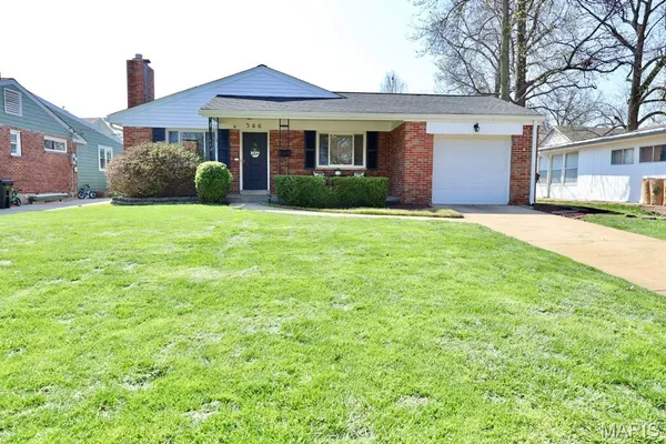 $400,000 | 546 Linwood Boulevard, Kirkwood, MO 63122