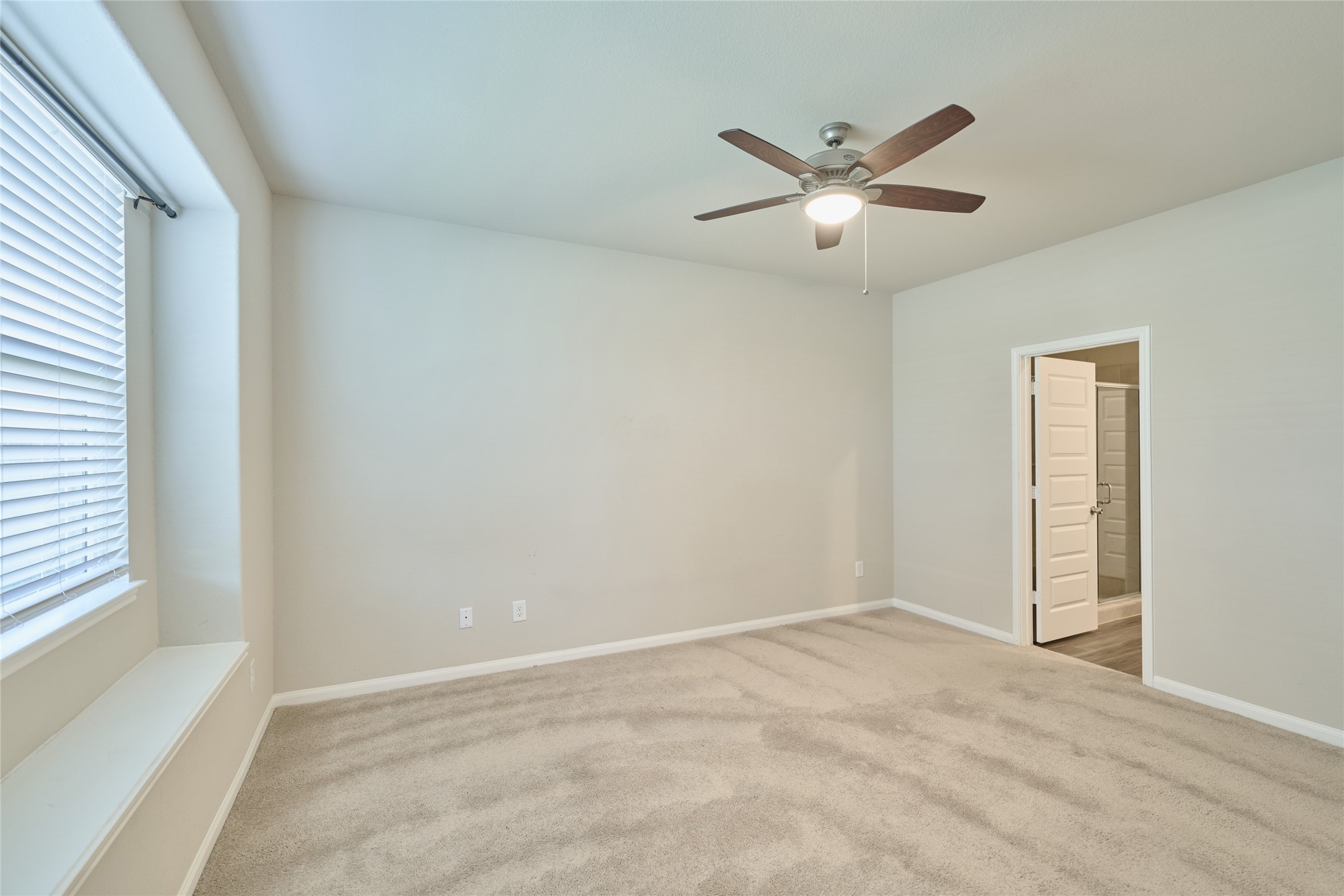 2460 Shellcracker Drive Conroe, TX 77384 - Photo 13 of 34