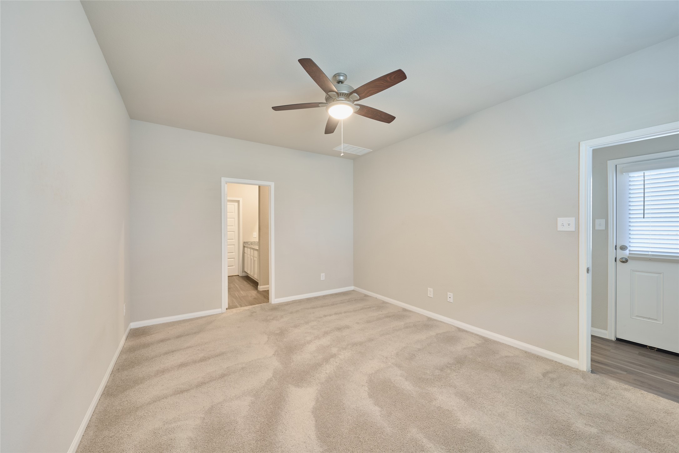 2460 Shellcracker Drive Conroe, TX 77384 - Photo 15 of 34