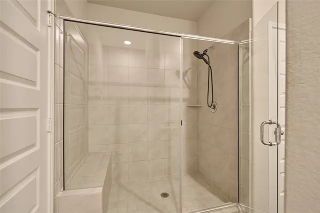 $2,100 | 2460 Shellcracker Drive, Conroe, TX 77384