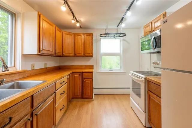 $599,000 | 229 Choate Road, Montville, ME 04941