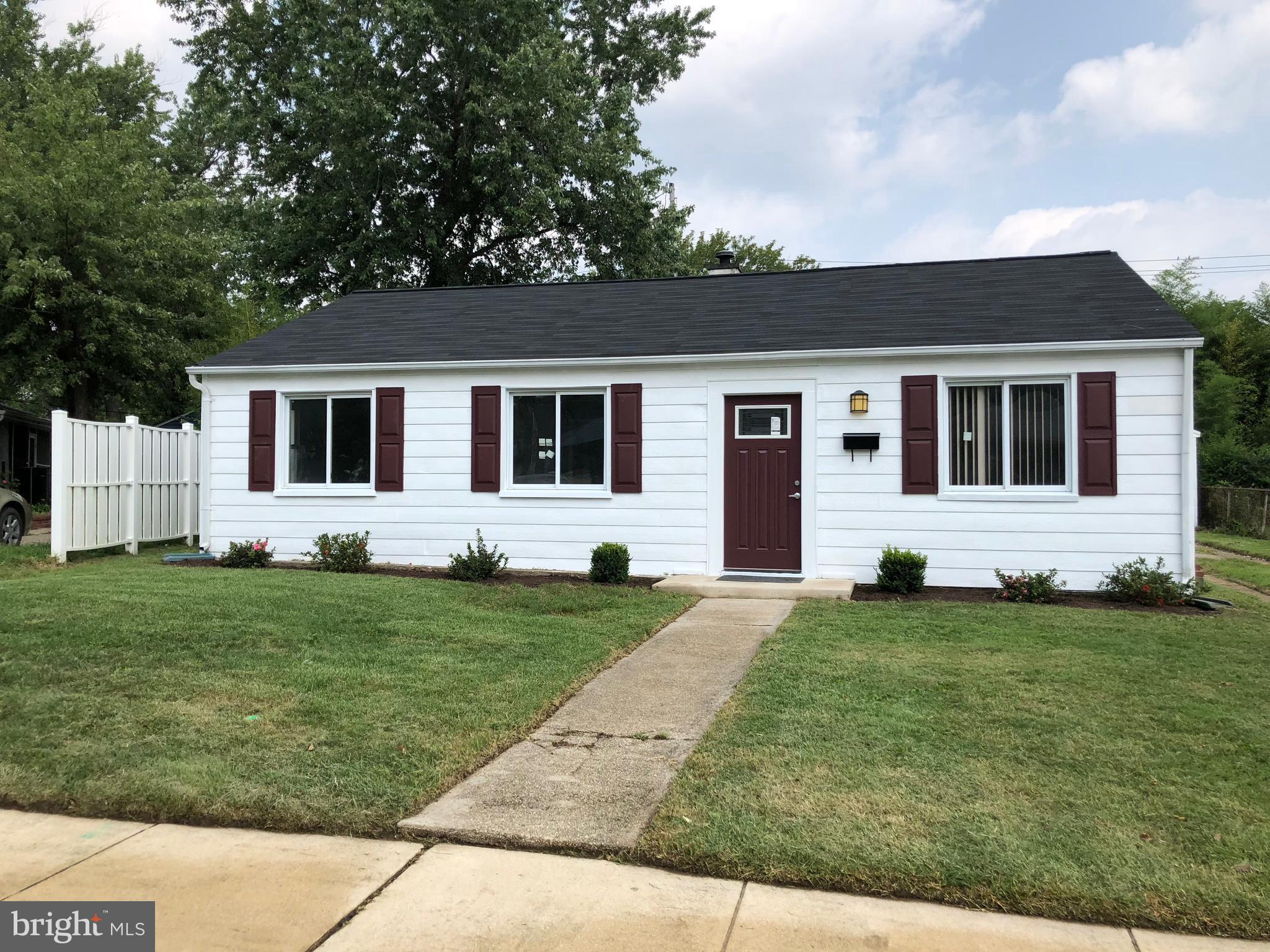 1006 Stane Road Glen Burnie, MD 21060 - Photo 42 of 44 Exterior (Front)