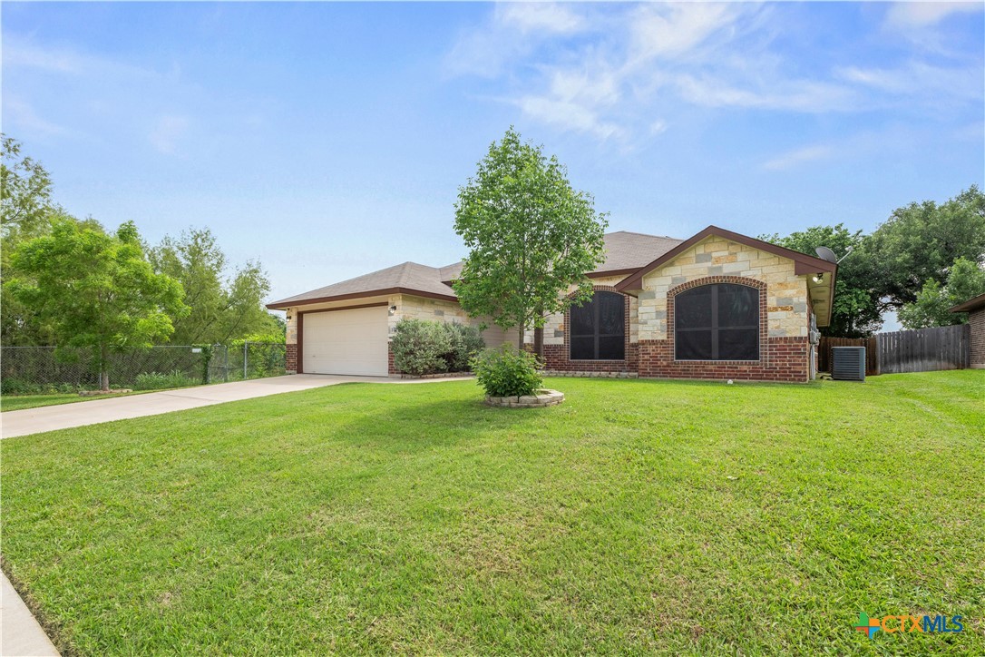 314 Pointer Street Nolanville, TX 76559 - Photo 2 of 31