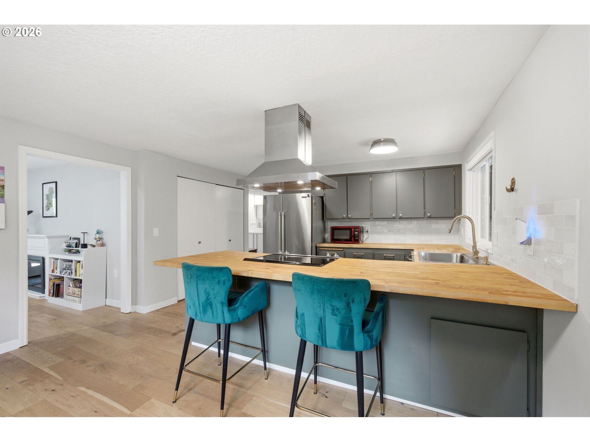 5620 South Riverside Lane, Unit 1 Portland, OR 97239 - Photo 19 of 45