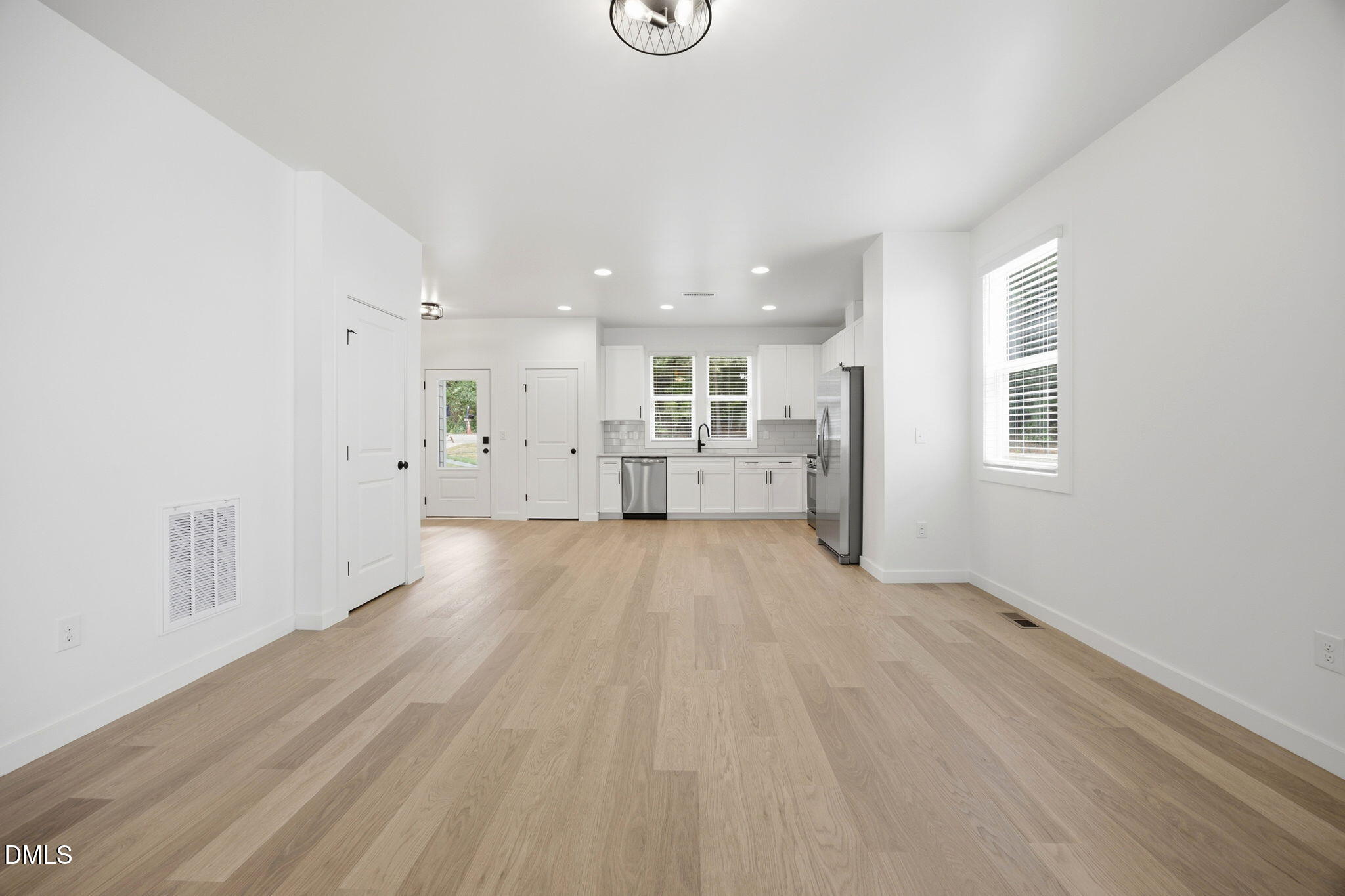 2811 Wilcox Place, Unit 101 Raleigh, NC 27607 - Photo 6 of 26