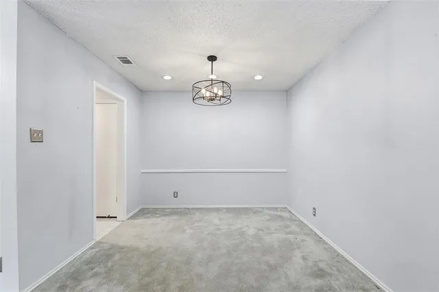 $2,275 | 1611 Willow Lane, Euless, TX 76039