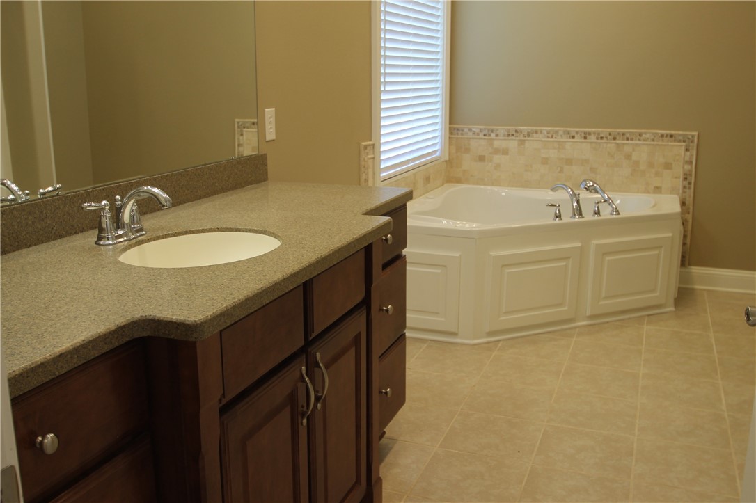 301 Cedar Post Court Seneca, SC 29672 - Photo 19 of 44 Gallery Image 19