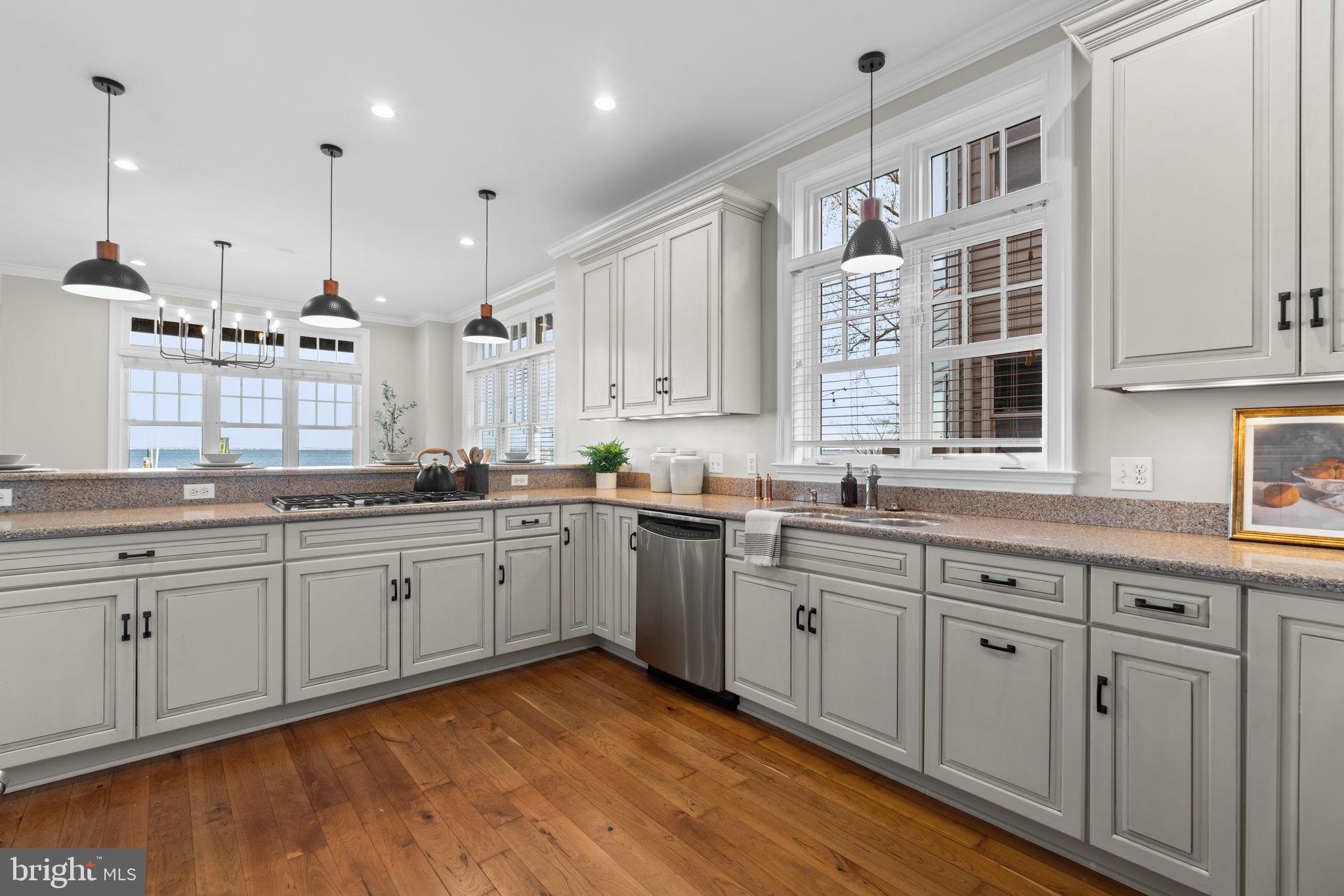 7019 Bay Front Drive Annapolis, MD 21403 - Photo 26 of 75