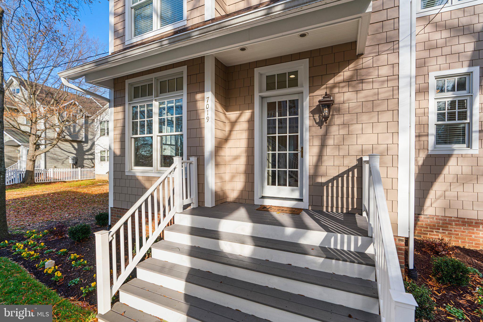 7019 Bay Front Drive Annapolis, MD 21403 - Photo 8 of 75