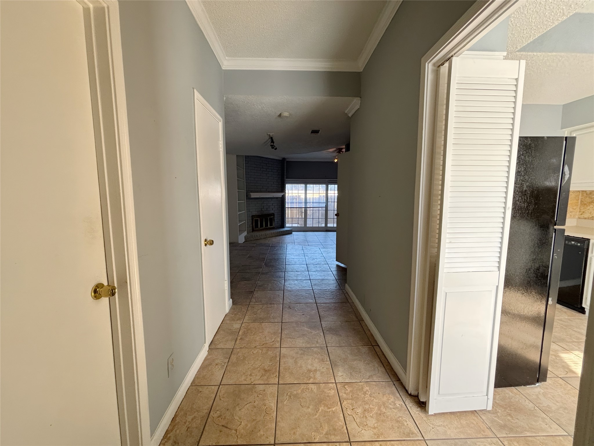 7700 Creekbend Drive, Unit 37 Houston, TX 77071 - Photo 4 of 9 a view of hallway with wooden floor