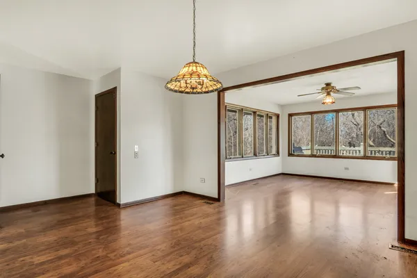 $750,000 | 40335 North Mill Creek Road, Wadsworth, IL 60083