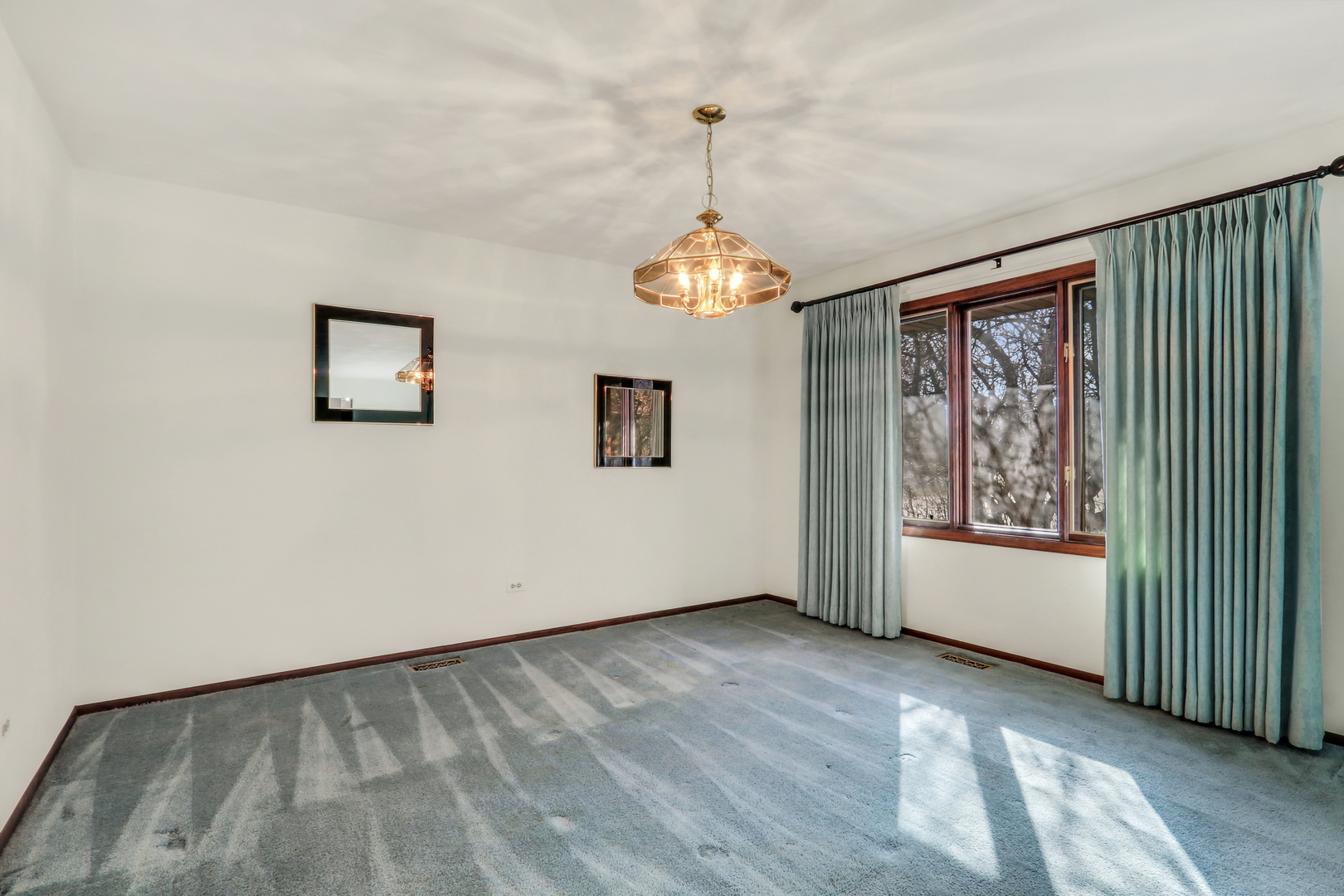 40335 North Mill Creek Road Wadsworth, IL 60083 - Photo 19 of 38