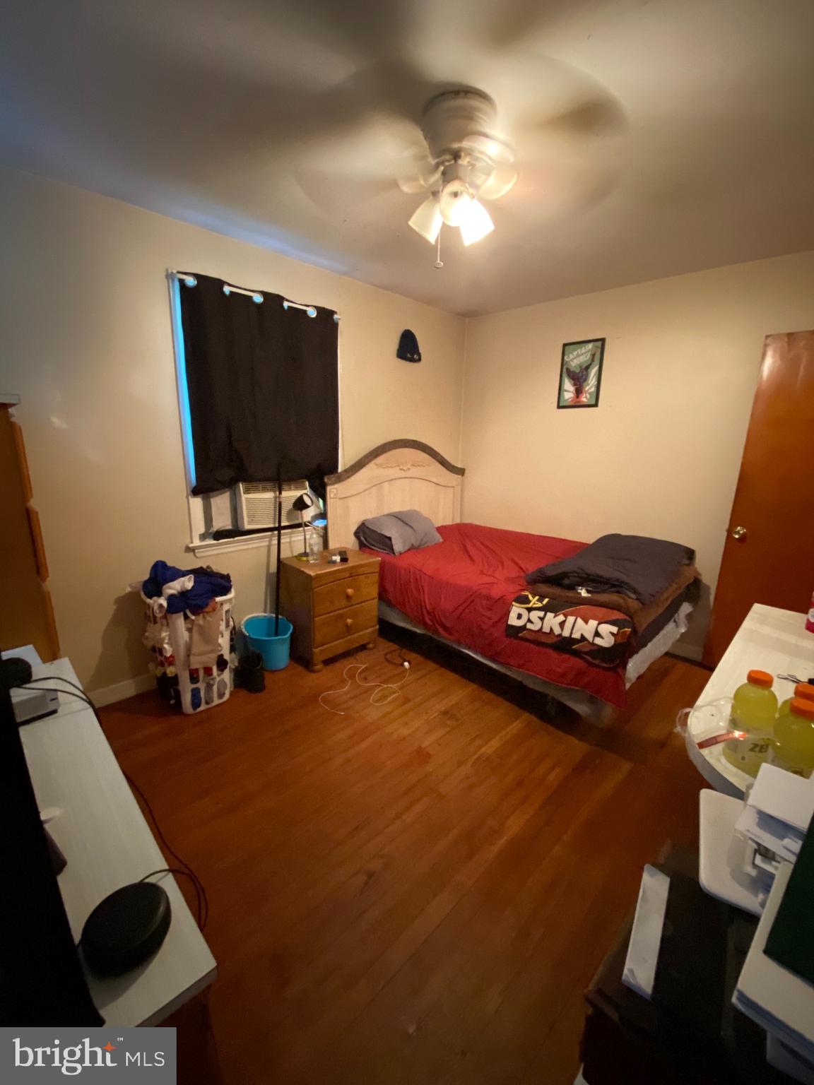 32 Beebe Run Road Bridgeton, NJ 08302 - Photo 11 of 18 Main floor bedroom