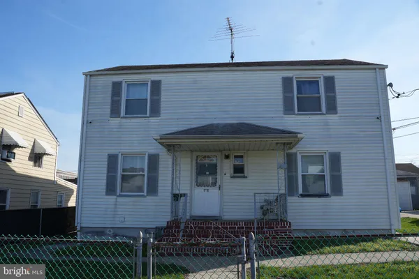 $2,500 | 413 Paderewski Avenue, Perth Amboy, NJ 08861