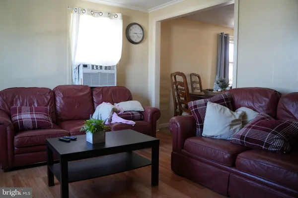 $2,500 | 413 Paderewski Avenue, Perth Amboy, NJ 08861