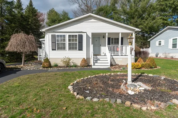 $300,000 | 41 High Pond Drive, Bridgewater, MA 02324