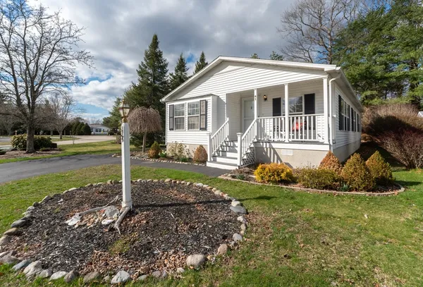 $300,000 | 41 High Pond Drive, Bridgewater, MA 02324