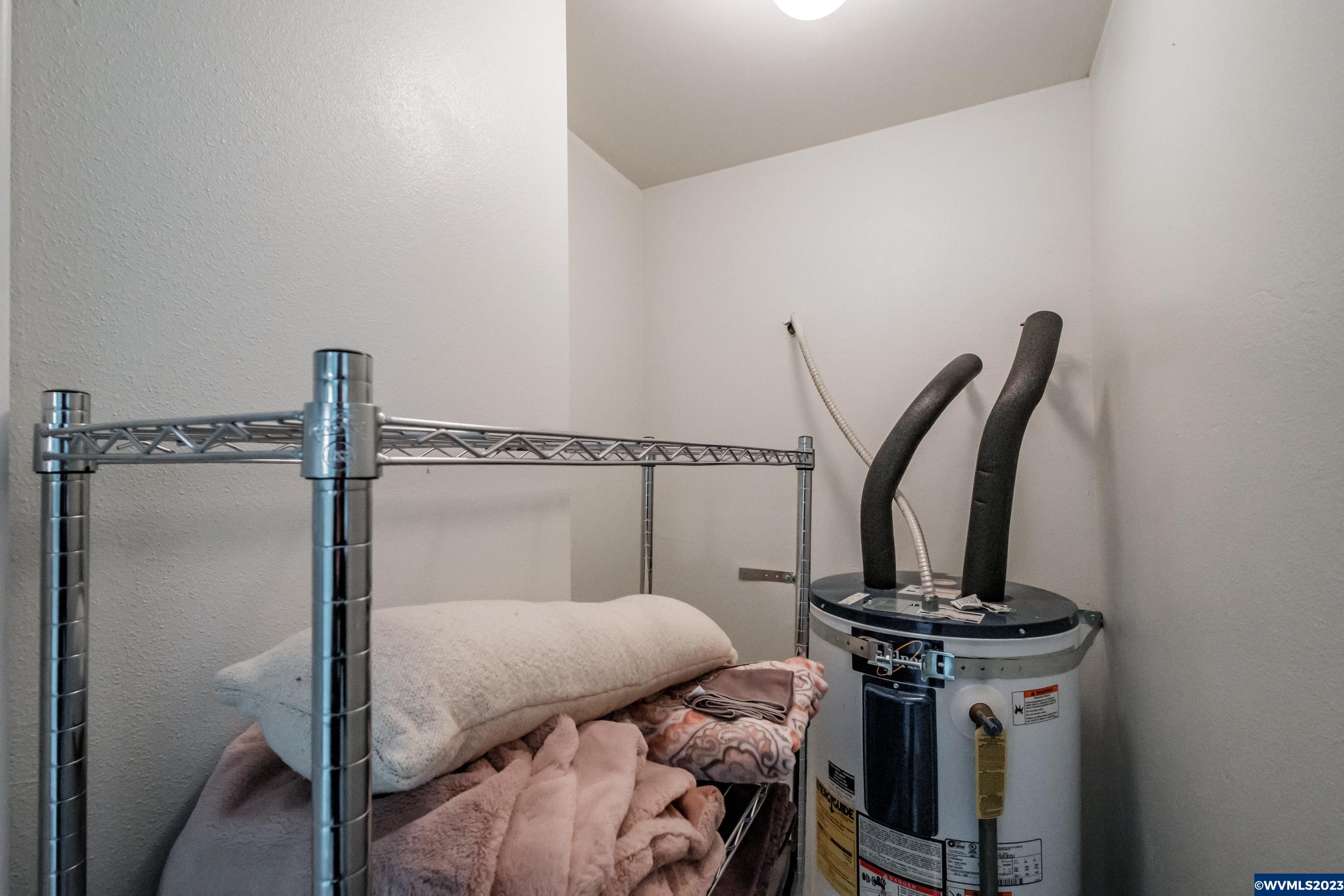 3854 Auburn Road Northeast Salem, OR 97301 - Photo 32 of 42 Gallery Image 32