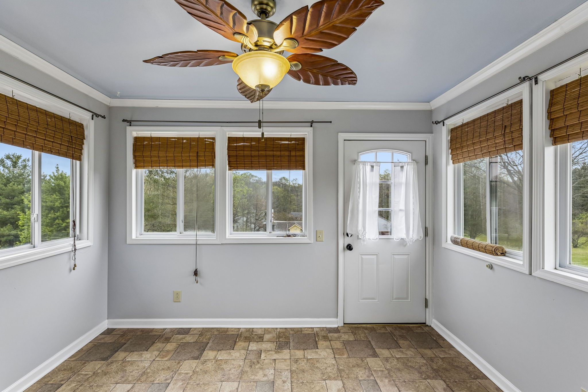 97 Oak Valley Drive Spring Hill, TN 37174 - Photo 27 of 40 an empty room with a window