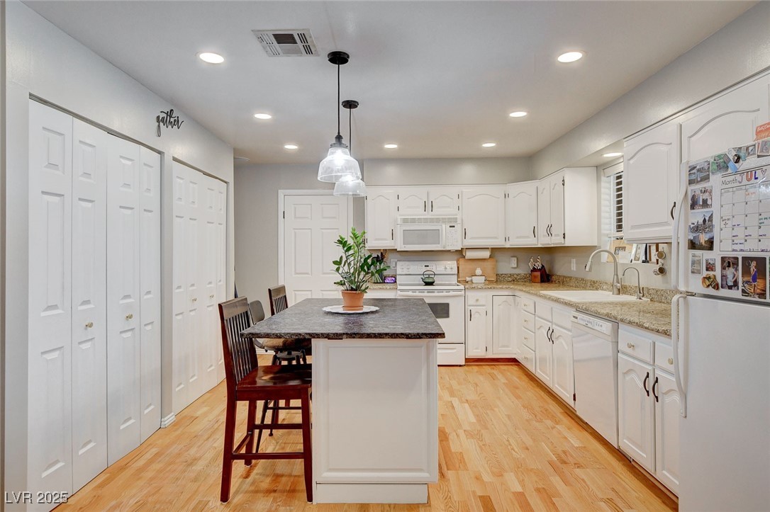 3765 Berkeley Street Logandale, NV 89021 - Photo 14 of 53