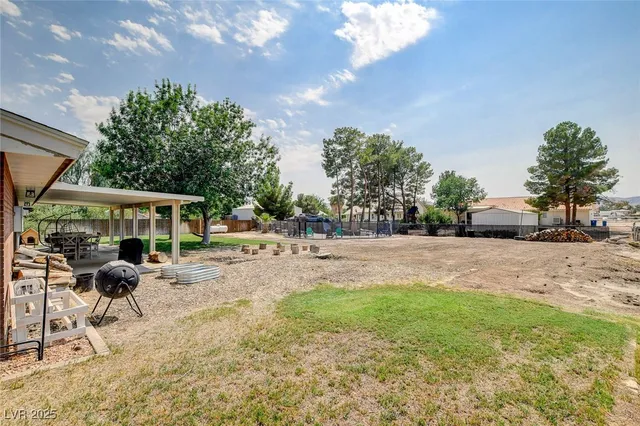 $550,000 | 3765 Berkeley Street, Logandale, NV 89021