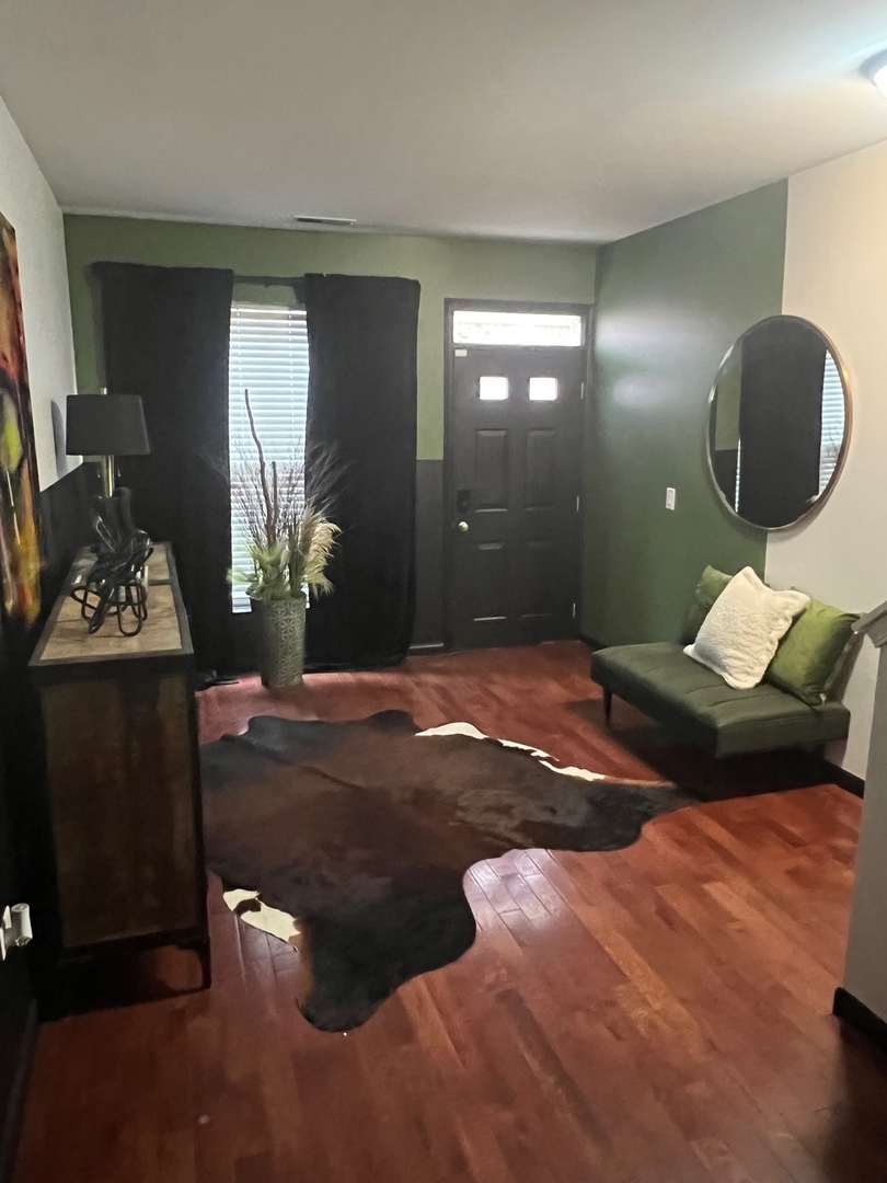1702 Simms Street Aurora, IL 60504 - Photo 9 of 17