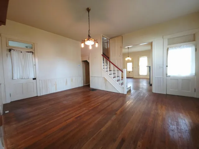 $205,000 | 307 South Walnut Street, Rising Sun, IN 47040