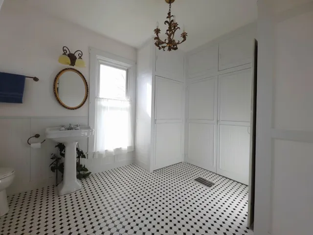 $205,000 | 307 South Walnut Street, Rising Sun, IN 47040