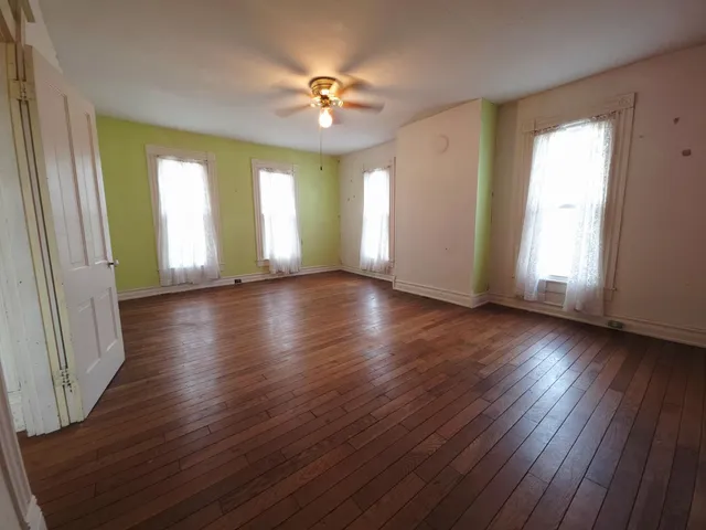 $205,000 | 307 South Walnut Street, Rising Sun, IN 47040