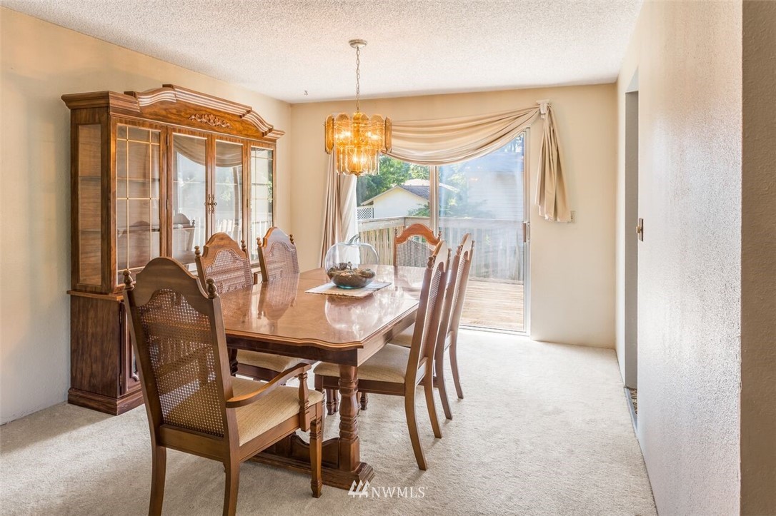 5108 Picnic Point Road Edmonds, WA 98026 - Photo 6 of 16
