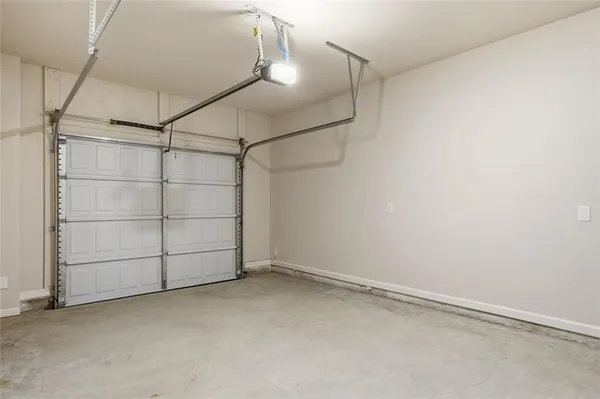 an empty room with a empty space