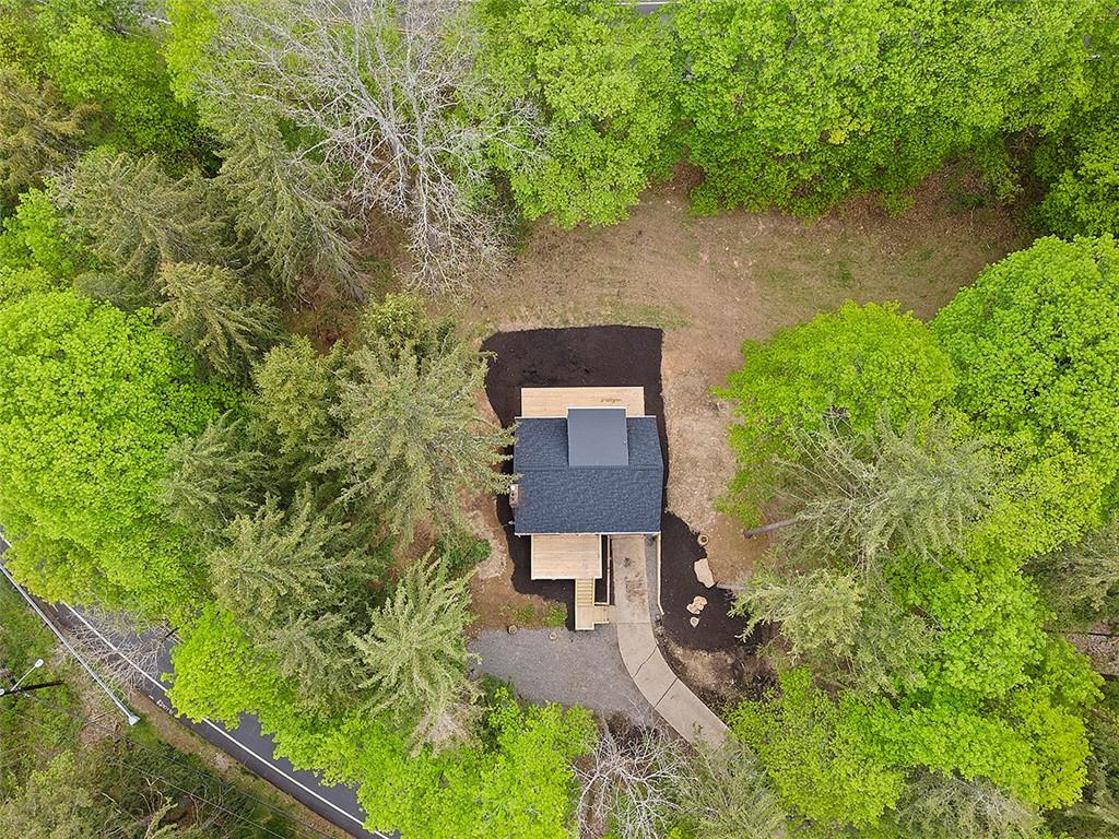 1352 Noblestown Road Carnegie, PA 15106 - Photo 18 of 19 Gallery Image 18