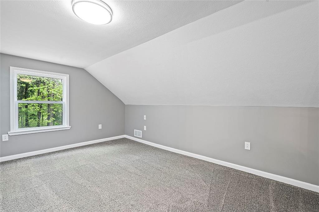 1352 Noblestown Road Carnegie, PA 15106 - Photo 10 of 19 Gallery Image 10