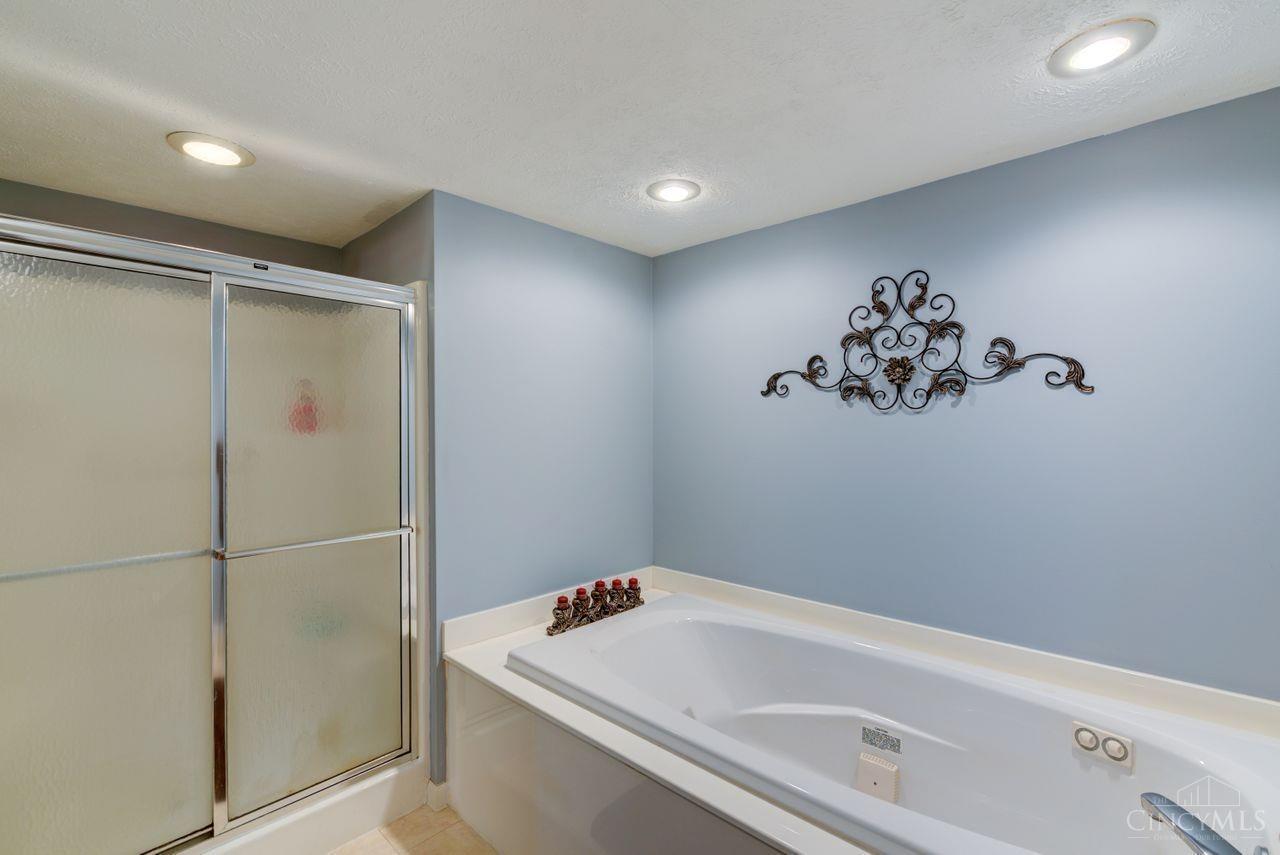7650 Cheviot Road, Unit 308 Cincinnati, OH 45247 - Photo 30 of 36 Gallery Image 30
