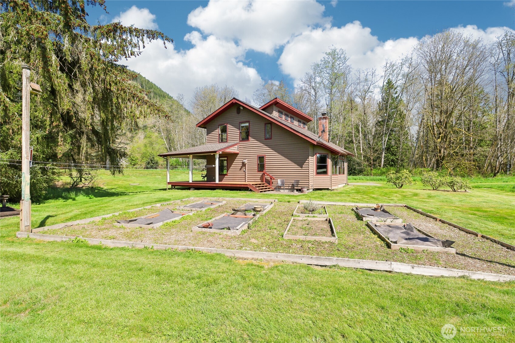 23915 Wallitner Road Arlington, WA 98223 - Photo 34 of 40 Gallery Image 34
