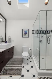 $1,999,999 | 124 West Tyne Drive, Nashville, TN 37205