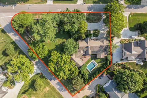 $1,999,999 | 124 West Tyne Drive, Nashville, TN 37205