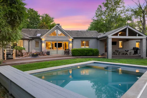 $1,999,999 | 124 West Tyne Drive, Nashville, TN 37205