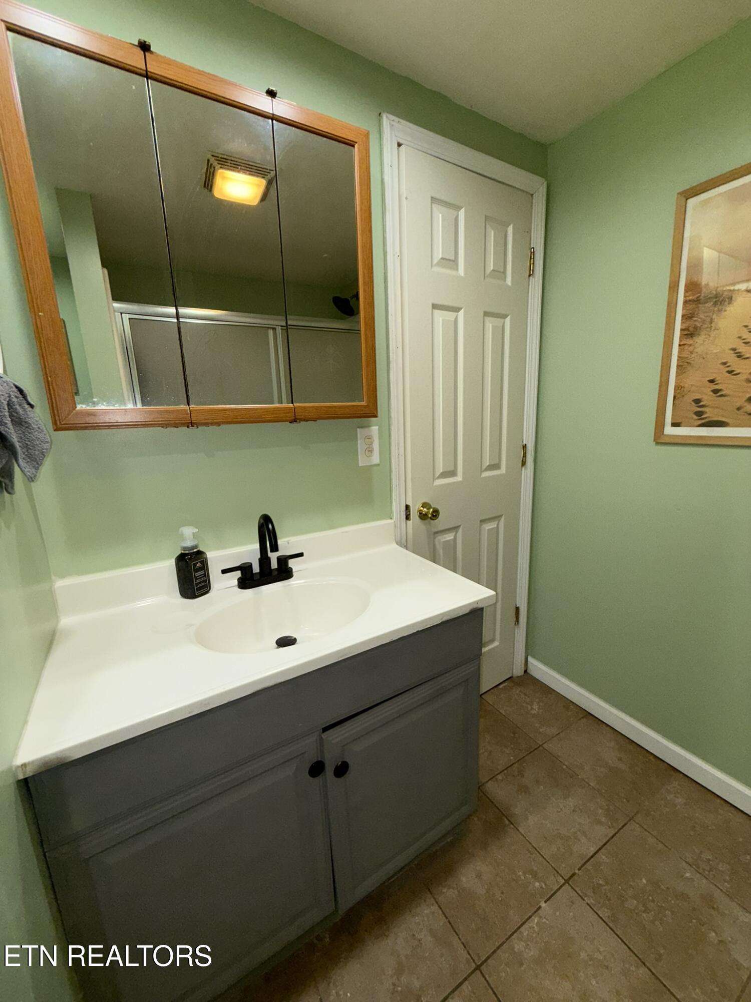 1327 Pinecrest Road Jacksboro, TN 37757 - Photo 14 of 26 IMG_0861